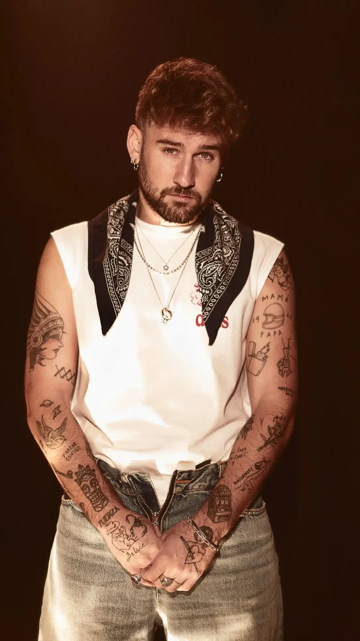 8 Editorial comercial Dani final (1)